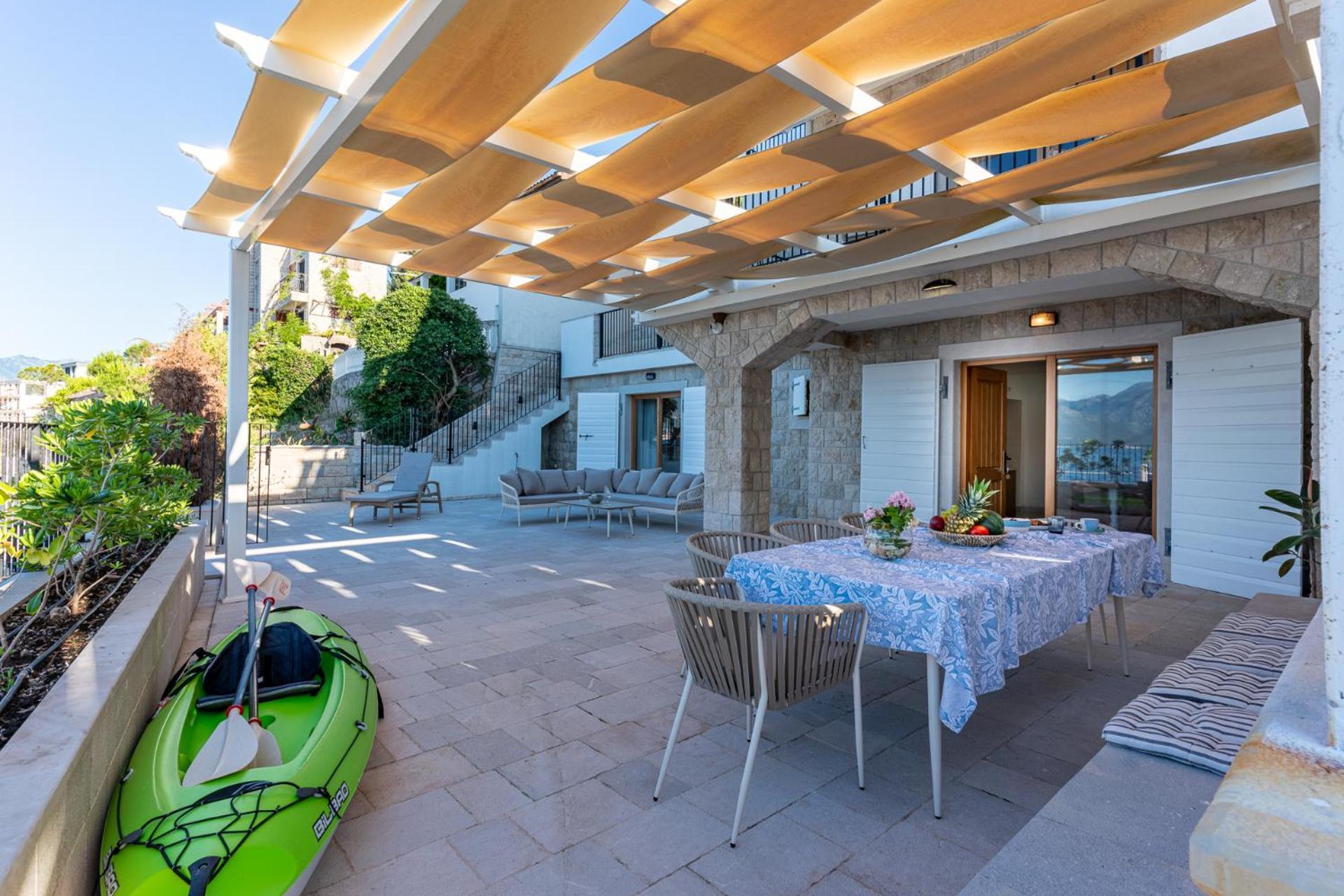 Villas Plitka Tivat Exteriör bild