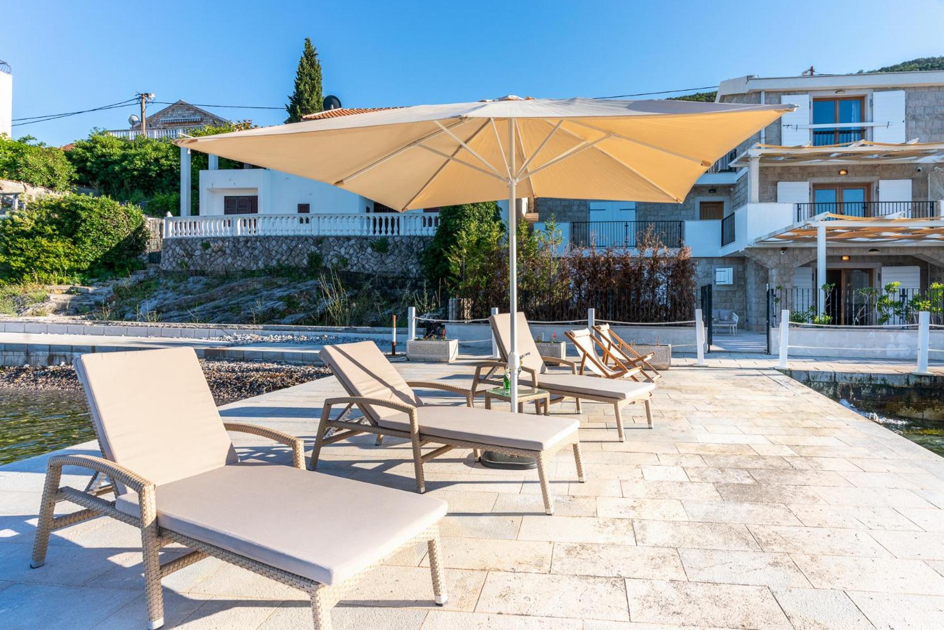 Villas Plitka Tivat Exteriör bild
