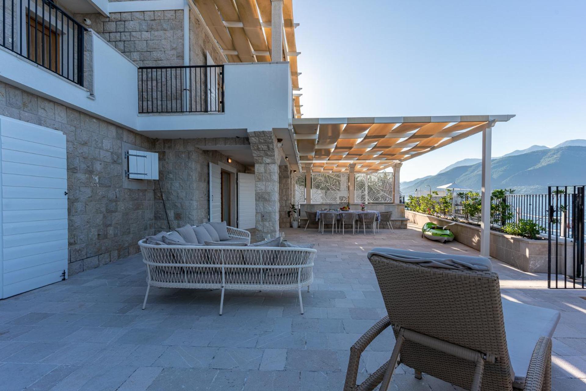 Villas Plitka Tivat Exteriör bild