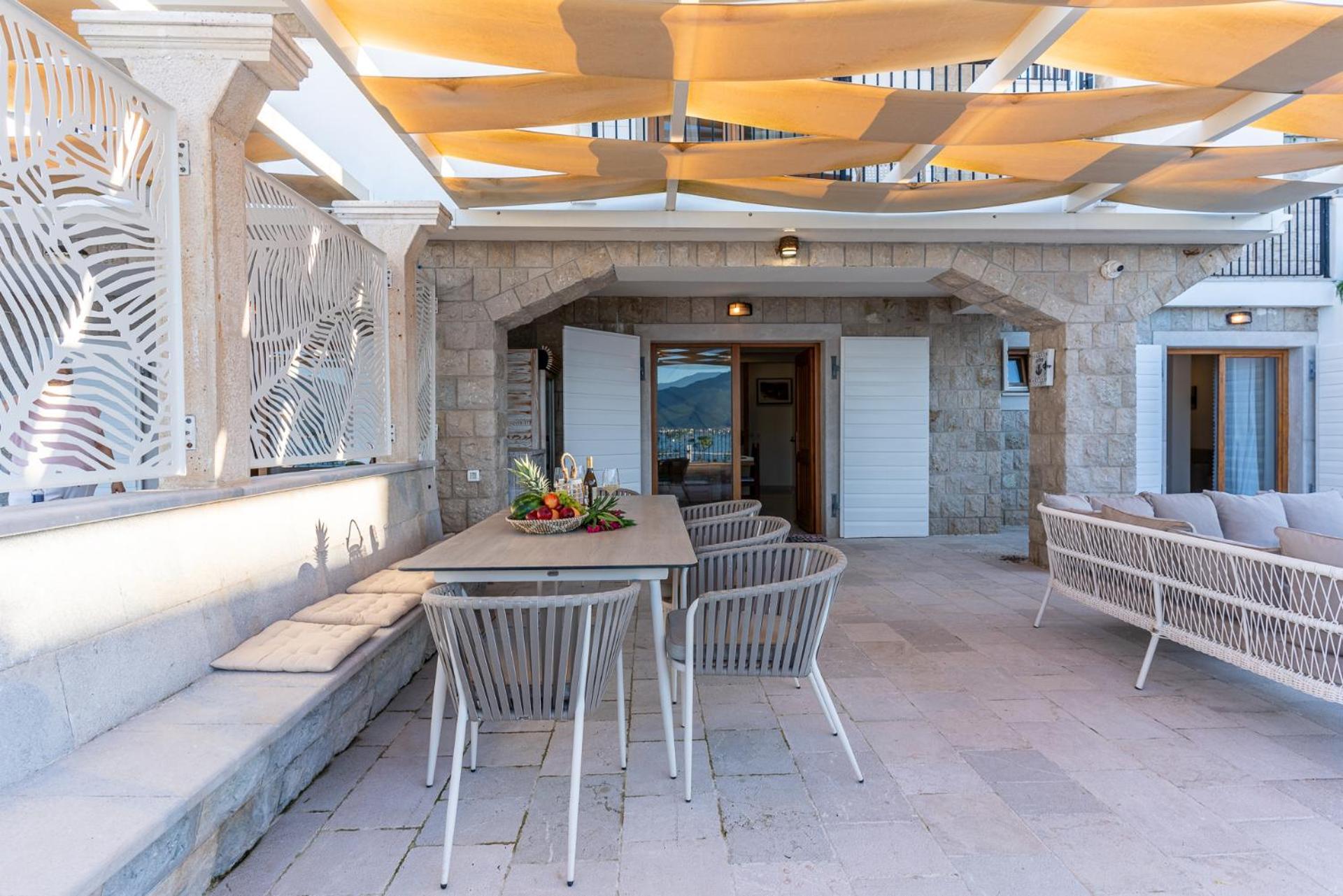 Villas Plitka Tivat Exteriör bild